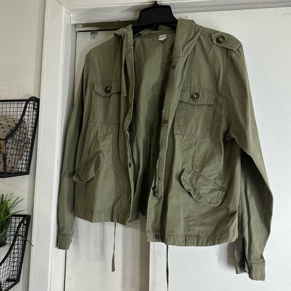 Women’s Olive Green Hooded Jacket. 100% cotton